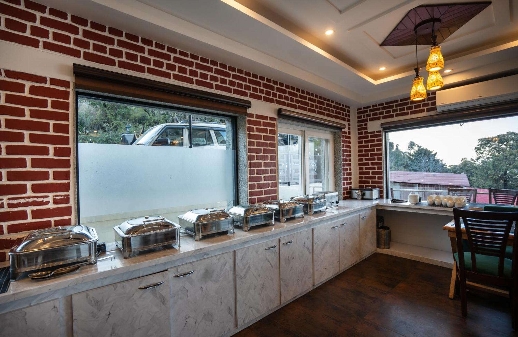 Trideus Mountain Club & Resort, Mussoorie Eksteriør bilde