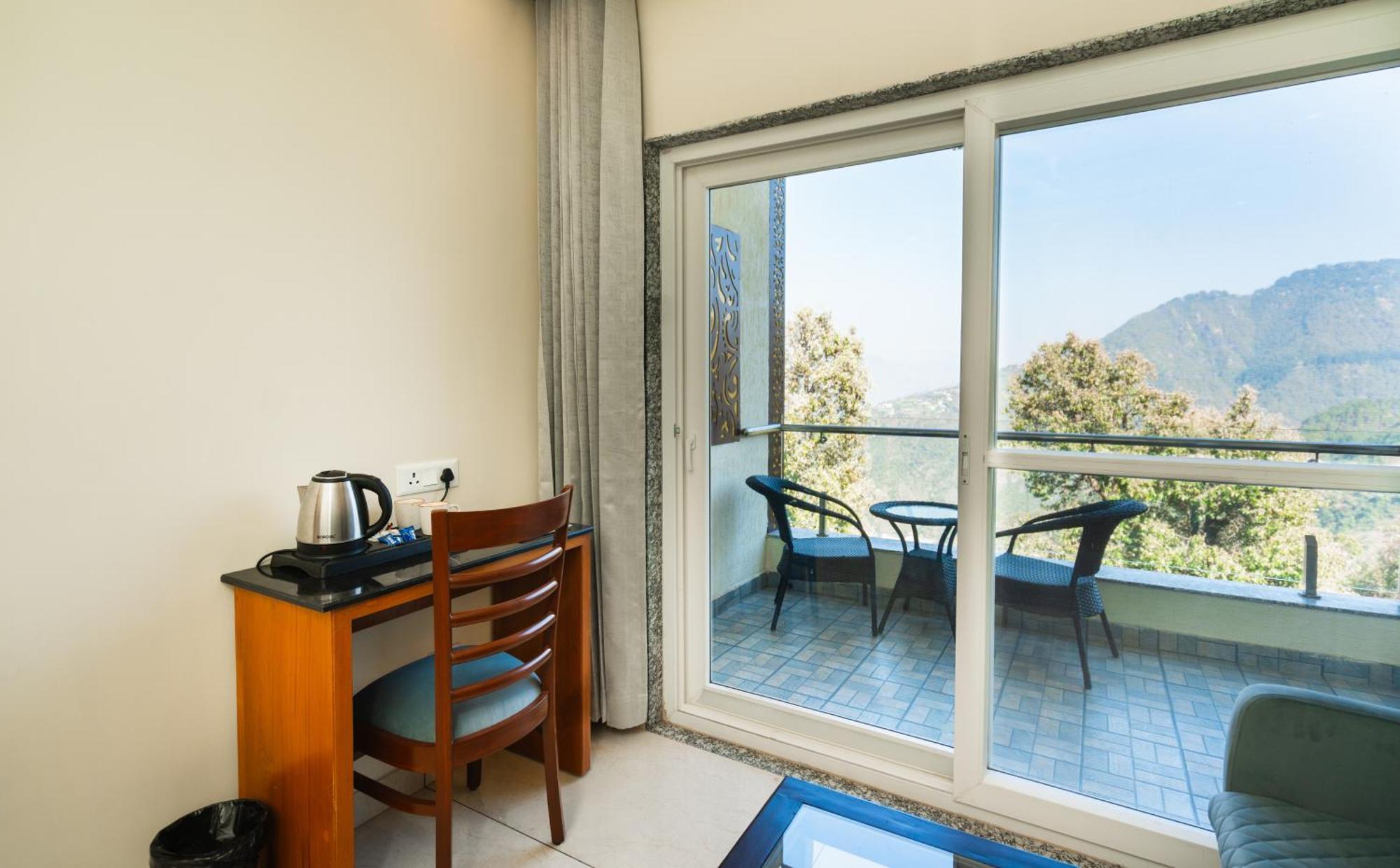 Trideus Mountain Club & Resort, Mussoorie Eksteriør bilde